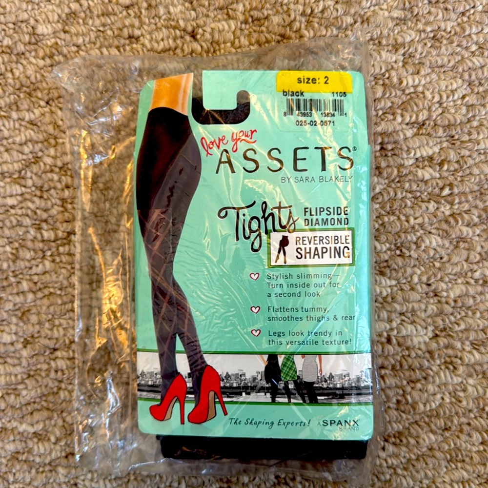 🛍️🛍️Spanx black fluoride diamond tights size 2